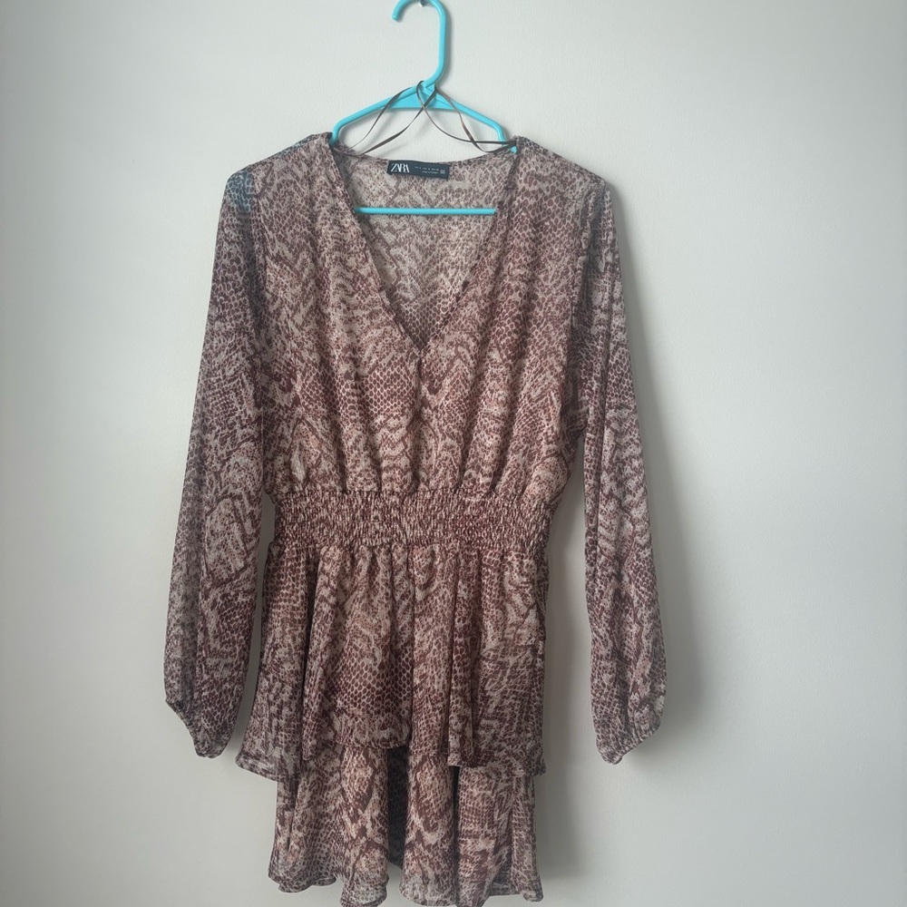 Zara Long Sleeve Dress snakeskin print size Small